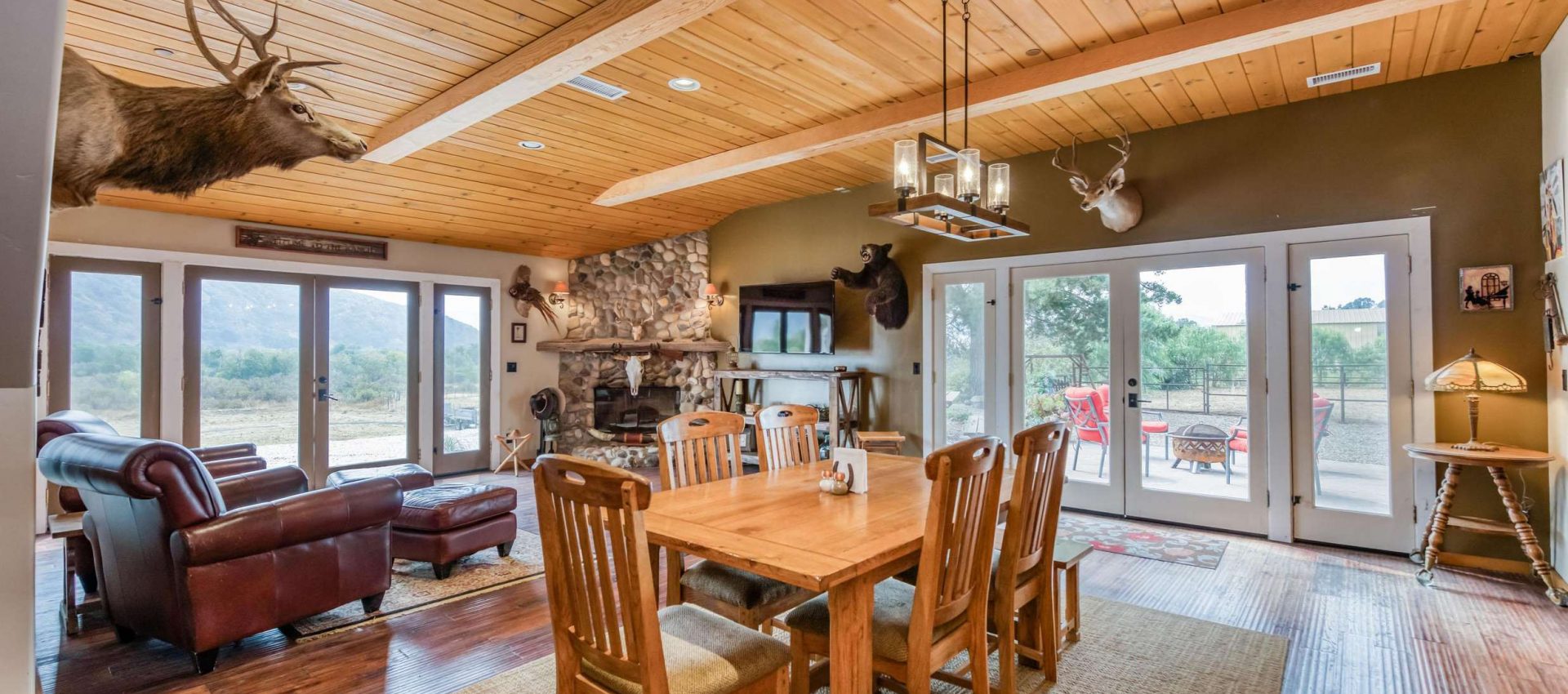 1450_WestHighway_246_17