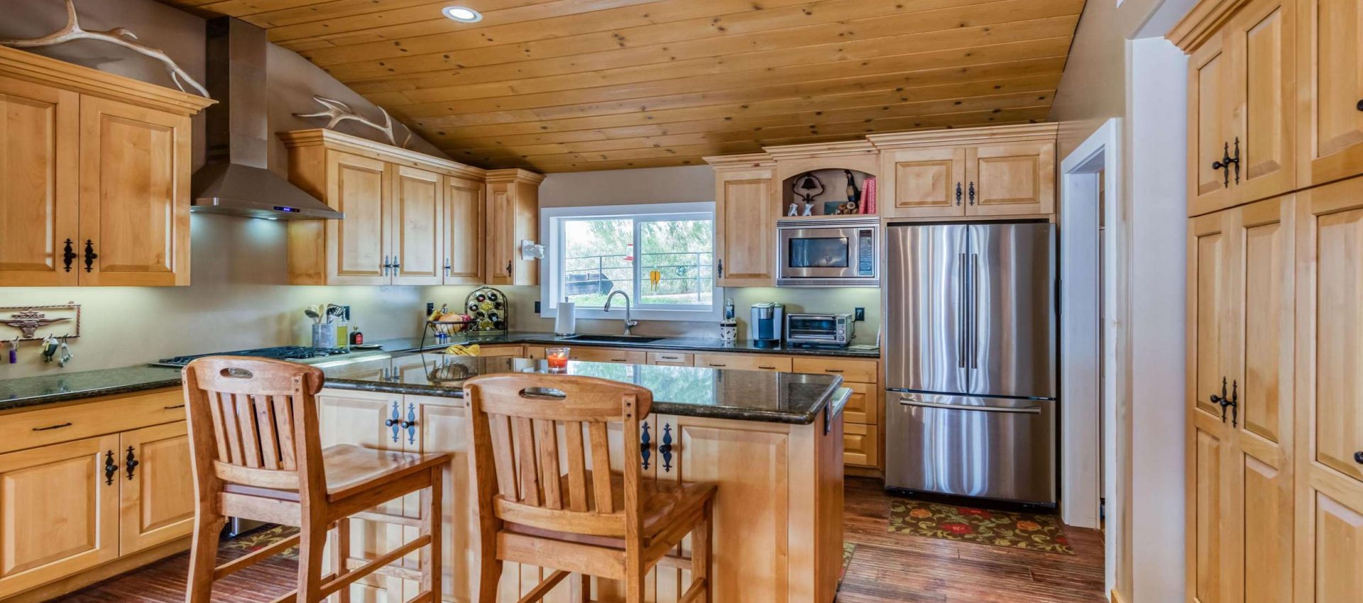 1450_WestHighway_246_18