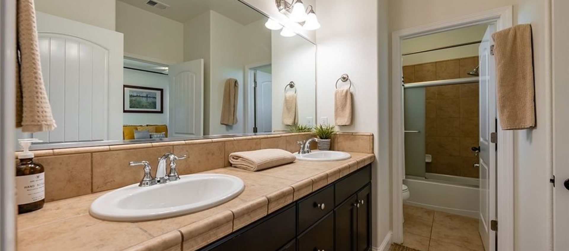 2d2a3b3ba506b145745f9047035ef3e7l-m1595333357xd-w1020_h770_q80