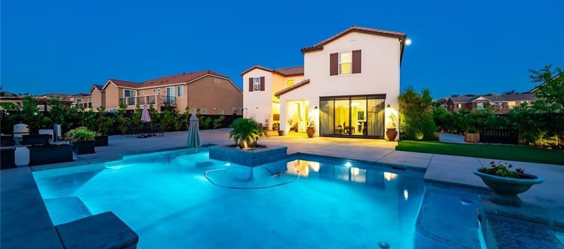 2d2a3b3ba506b145745f9047035ef3e7l-m2658477967xd-w1020_h770_q80