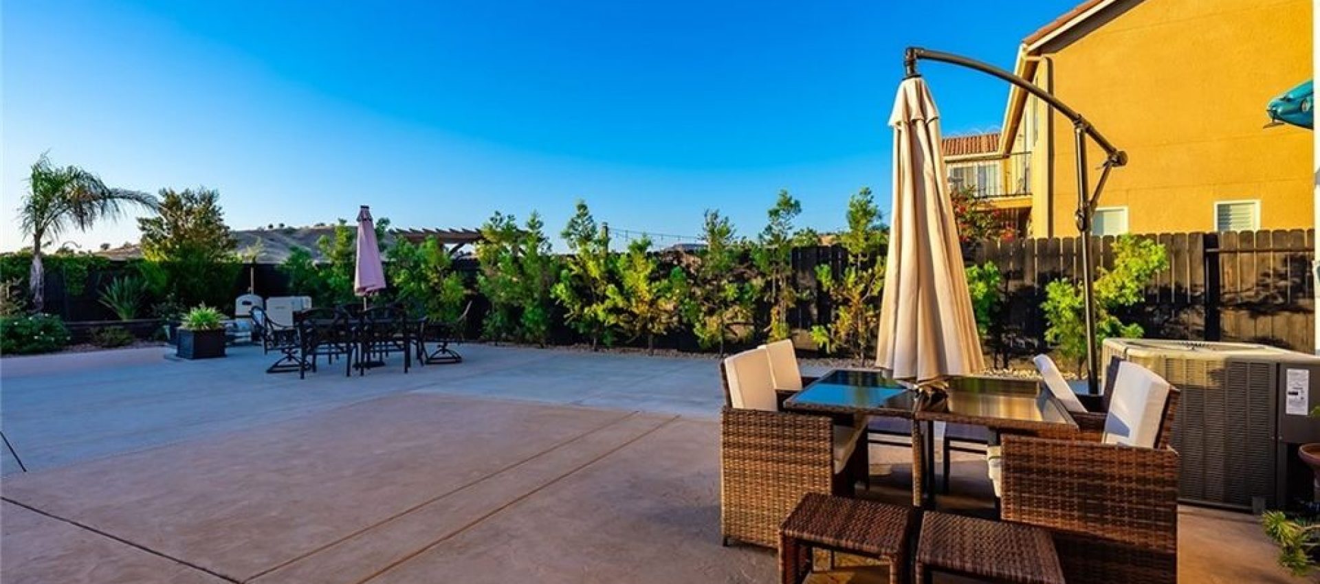 2d2a3b3ba506b145745f9047035ef3e7l-m3511008436xd-w1020_h770_q80